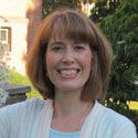 Portrait photograph of Lisa Barrett